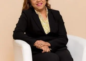 Finale CAN 2021: Maître Bestine Kazadi à l’honneur au Cameroun