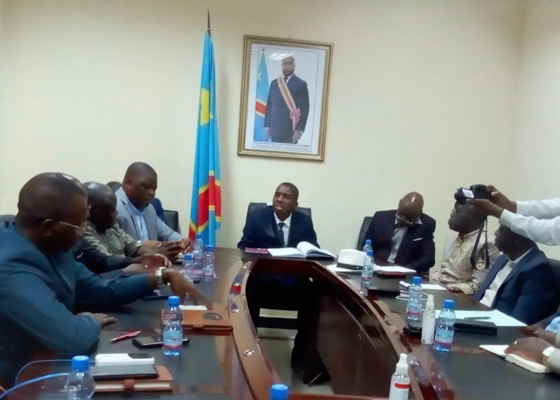 Relance de la SOKIMO : le DG Pistis Bononge en concertation avec les députés nationaux de l’Ituri et du Haut-Uele 